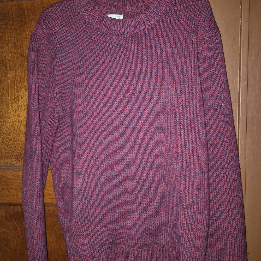 L.L. Bean Men's Ragg Wool Burgundy Crewneck Sweater
